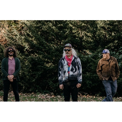 DINOSAUR JR.